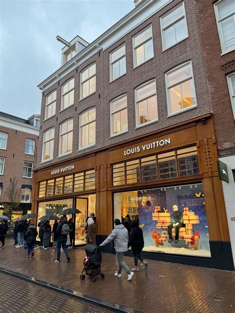 louis vuitton winkel pc hooftstraat|louis vuitton hoofstraat amsterdam.